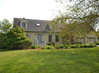 40 Paddock Ln, Williston, VT 05495