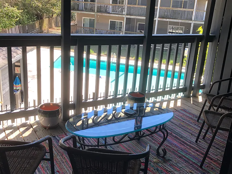 1530 Fort Johnson Rd #2G — Photo 2