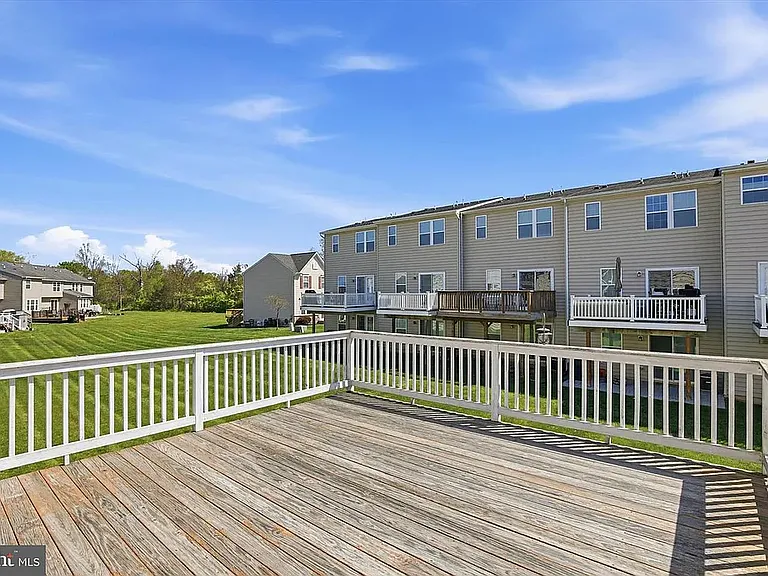 111 Sandpiper Ct — Photo 21