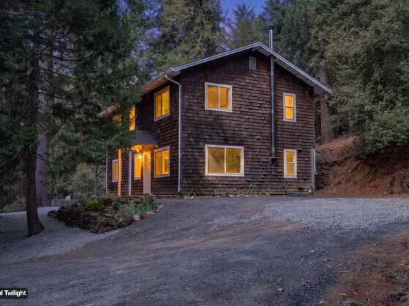 4954 Tiger Lily Dr, Forest Ranch, CA 95942