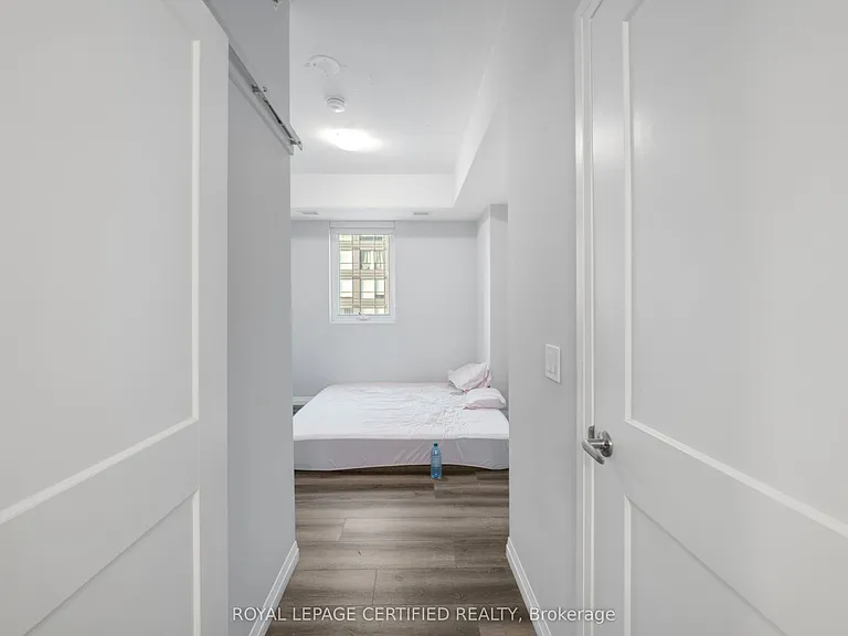 108 Garment St #1502 — Photo 16