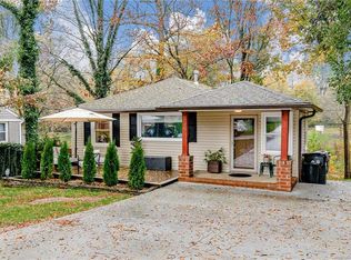 438 Lorna St, Charlotte, NC 28205