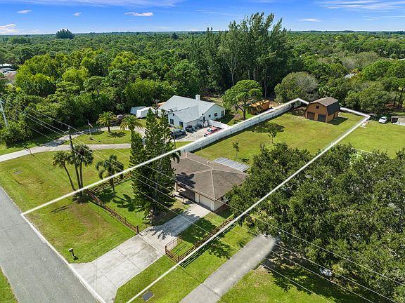 2nd image of 5113 Silver Oak Drive