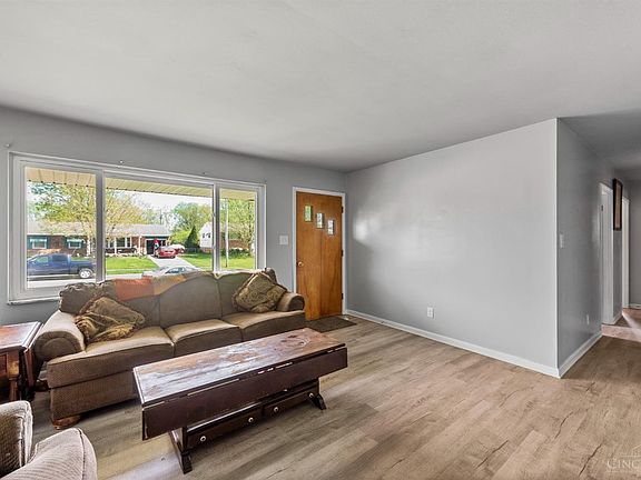 4th image of 508 Regent Dr