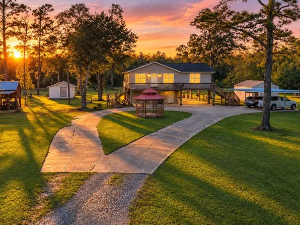 3133 Blackmon Rd, Lake Charles, LA 70611