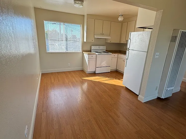 17 Lunsford Dr — Photo 9