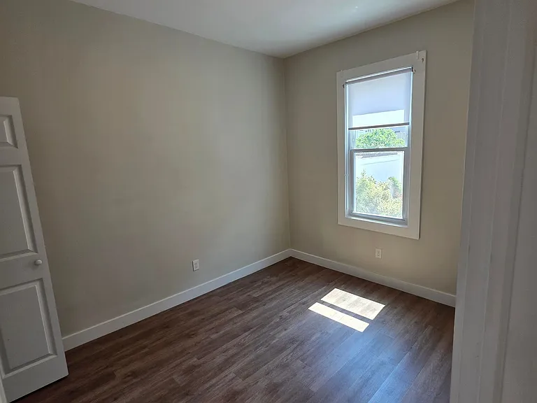 510 Kennedy Blvd — Photo 5