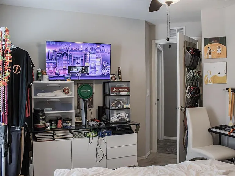 2628 Sunset Cir — Photo 28