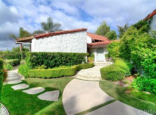 23825 Park Belmonte, Calabasas, CA 91302