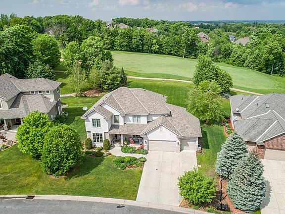 This particular home is in-set (behind other homes) and 300+ yards from the tee box leaving little room for the errant golfer to hit the house with that BIG drive.