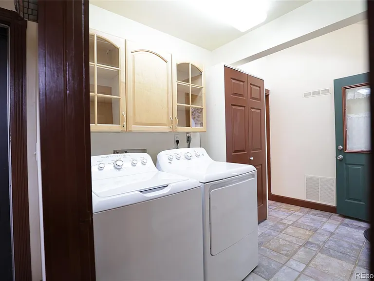 1940 Virginia St #5 — Photo 10