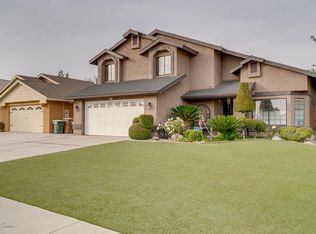 2216 Kelso Peak Ave, Bakersfield, CA