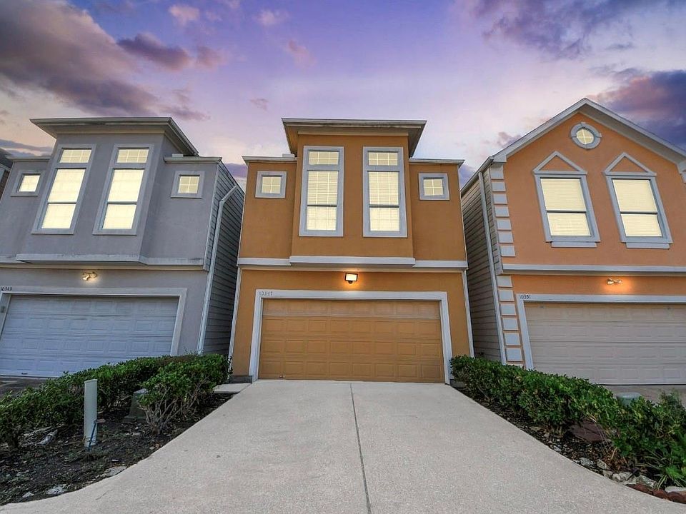1st image of 10347 Panther Point Dr