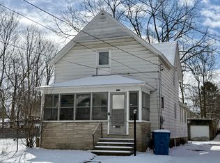 1312 Wells Pl, Kalamazoo, MI 49001