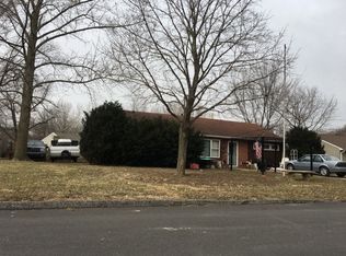 3210 Normandy Rd, Saint Joseph, MO 64505