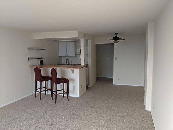 2nd image of 118 Monroe St APT 1001