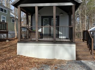 20 Lakefront Cir, Greer, SC 29651