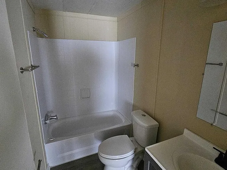 2737 W Washington Ctr #244 — Photo 7