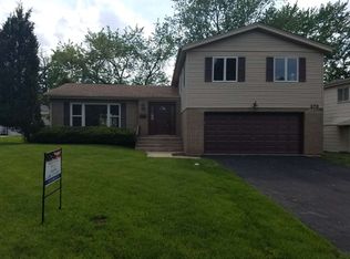 370 N Wesley Dr, Addison, IL 60101