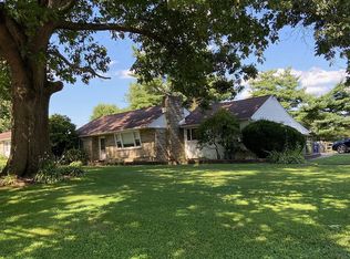 665 Doe Run Rd, E Fallowfield, PA 19320