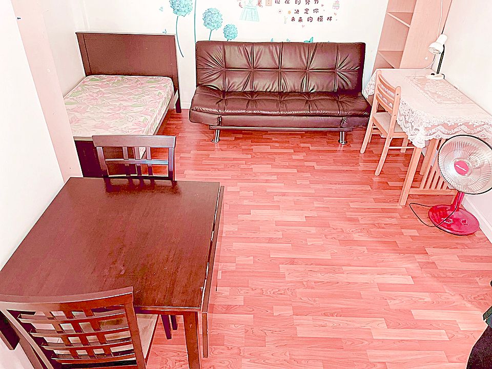 LIVING,DINNING BEDROOM