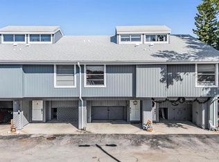 200 Meres Blvd APT 16, Tarpon Springs, FL 34689