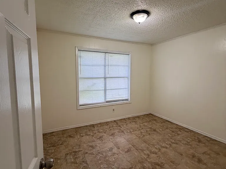 1008 N 8th St #6 — Photo 4