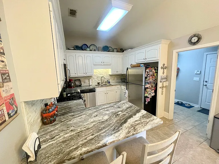 117 Kenzie Dr — Photo 11
