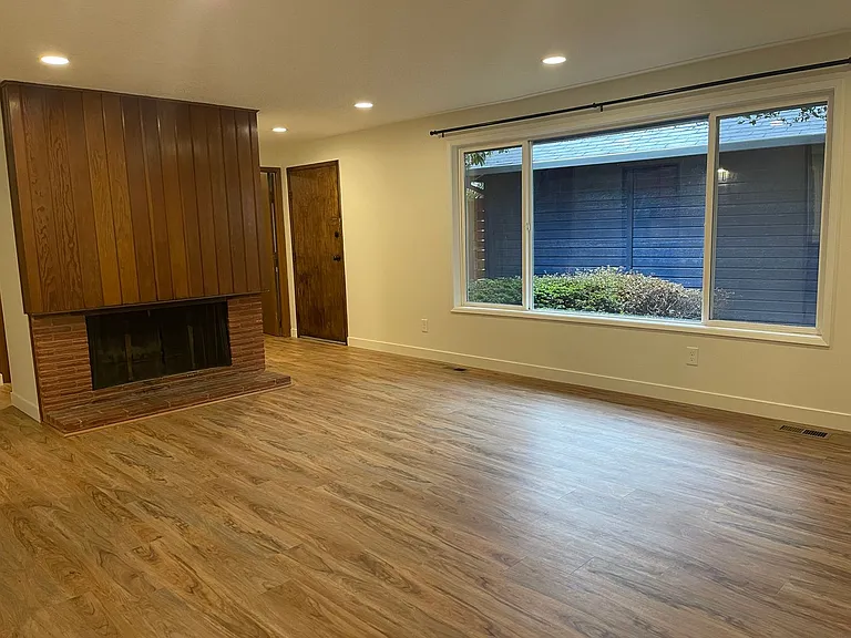 9007 SW Monterey Pl — Photo 11
