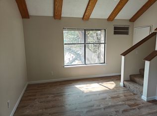 60-1465 E Peckham Ln, Reno, NV 89502