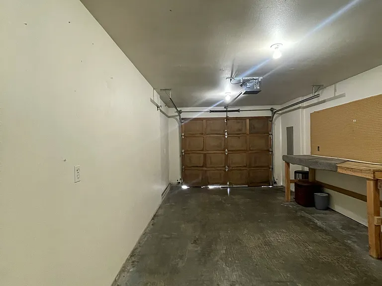 3 bed, 2.0 bath, 1234 sqft, $2,350 — Photo 19