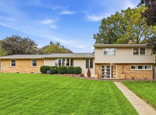 419 Simonet St, Green Bay, WI 54301