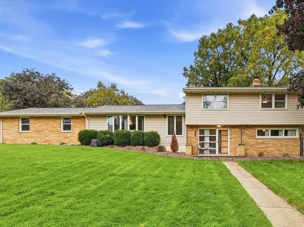 419 Simonet St, Green Bay, WI 54301