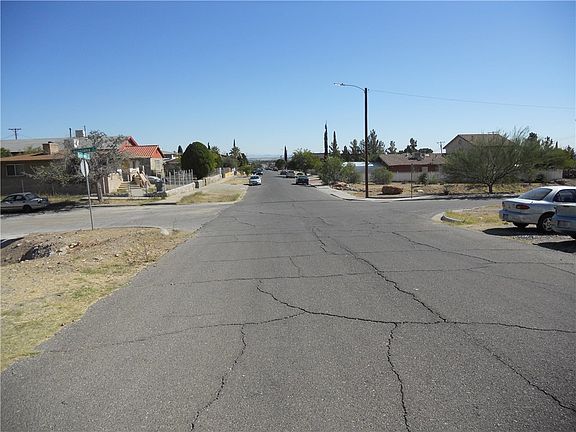 4th image of 2627 Sacramento Ave