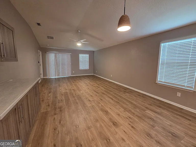 152 Ashwood Cir — Photo 22