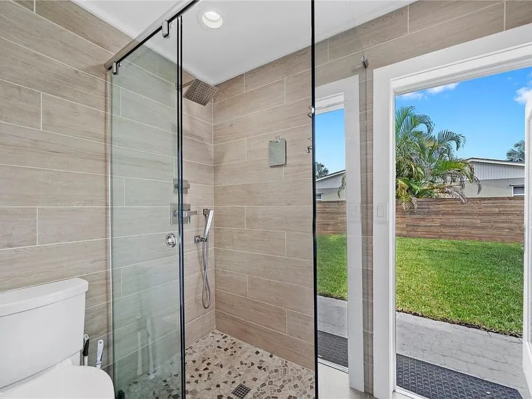 15276 Harrison Rd — Photo 38
