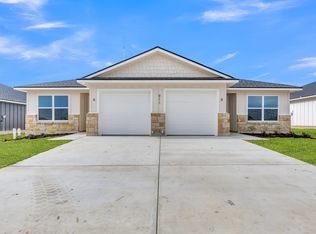 911 Sevenleaf Ln, Killeen, TX 76543