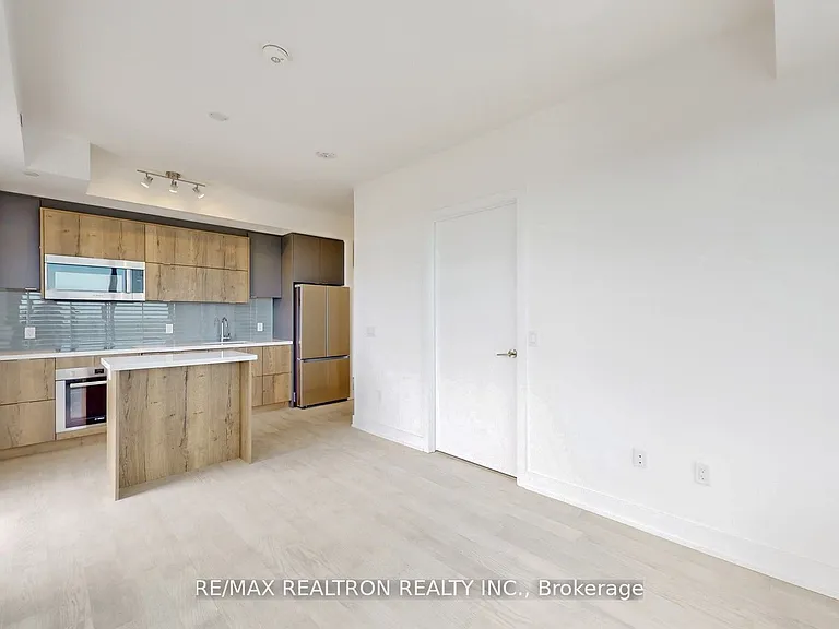 2 Teagarden Ct #705 — Photo 9