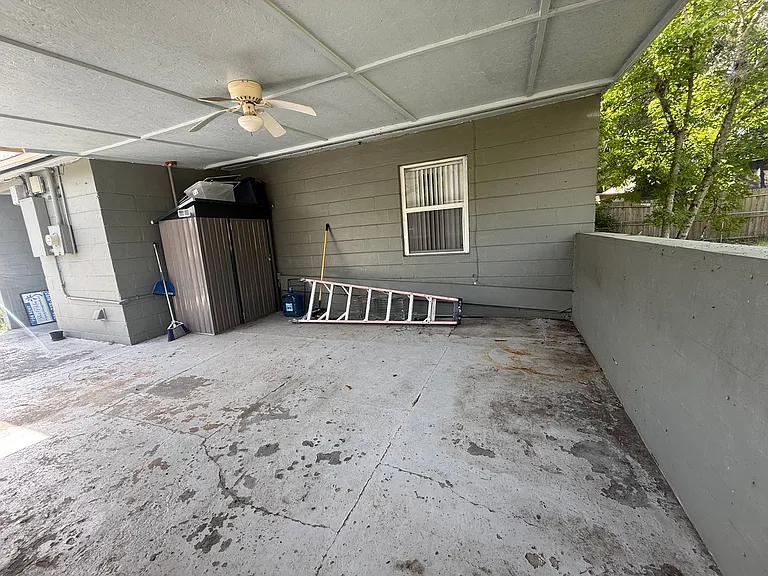580 Berkshire Rd — Photo 14