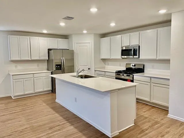 18646 Gravago Ln — Photo 16