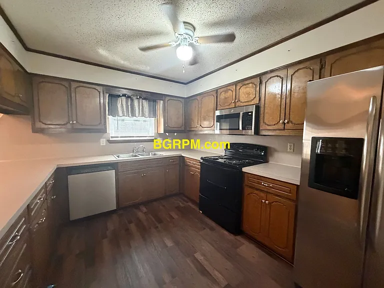 246 Briarpatch Ln — Photo 4