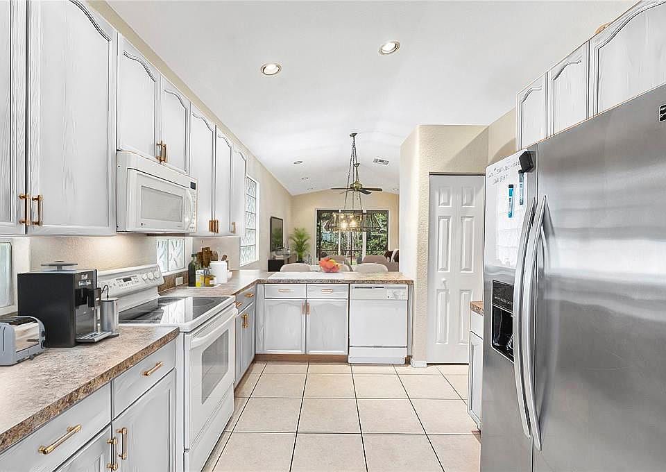 1st image of 8187 Bellafiore Way