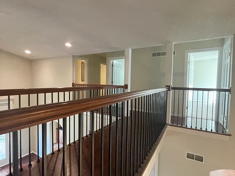 10300 Belinder Rd — Photo 23