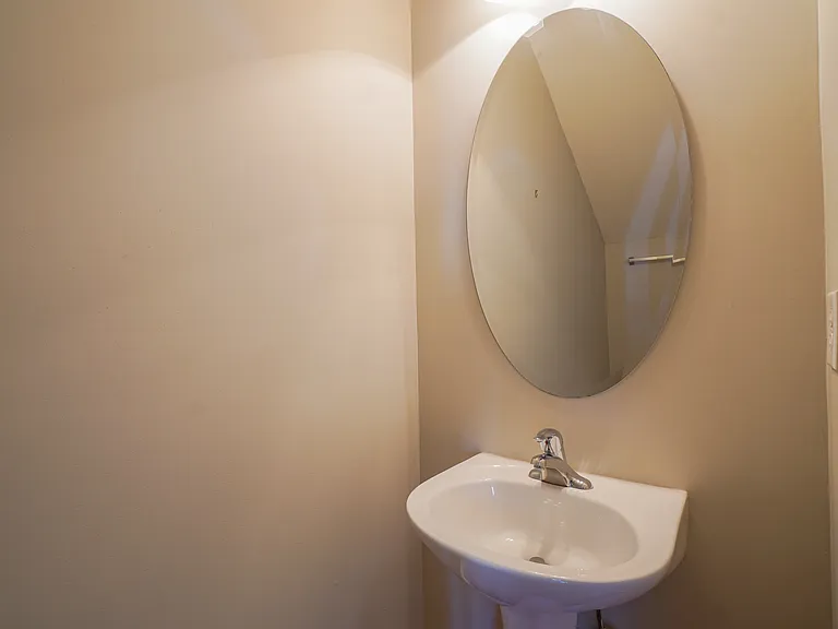 6021 Queens Walk Ct — Photo 3