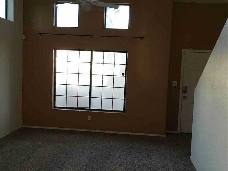 5665 W Galveston St — Photo 6