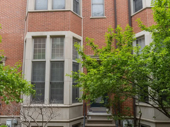 24 N Ada St #D, Chicago, IL 60607