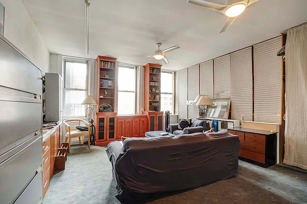Sold by Compass | media 2