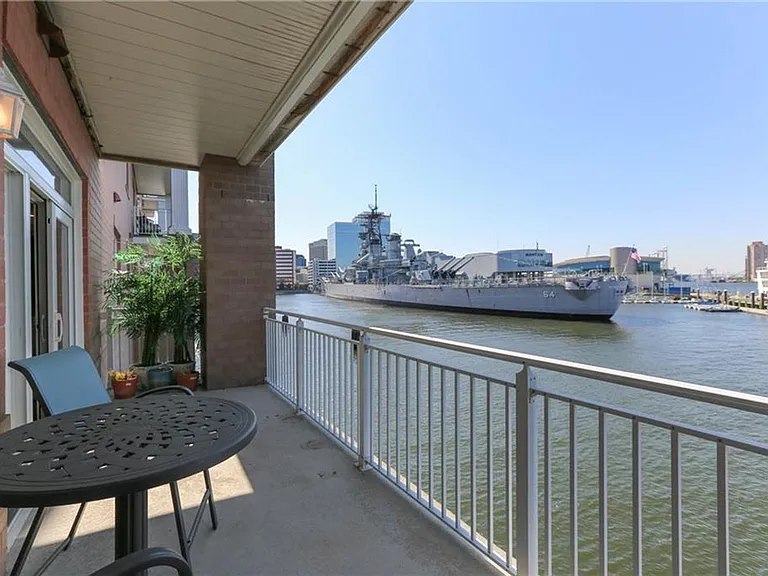305 Brooke Ave #103 — Photo 8