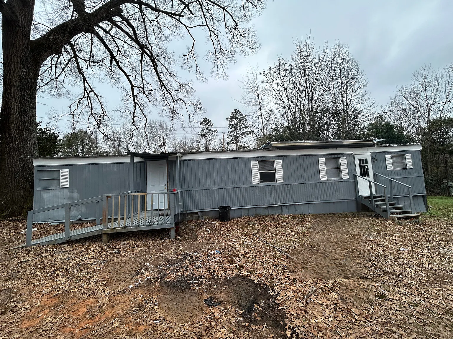 2 bed, 1.5 bath, $650 — Photo 1