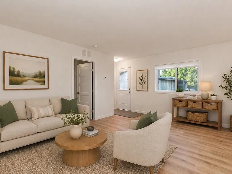 24330 Fraser Hwy #19 — Photo 5